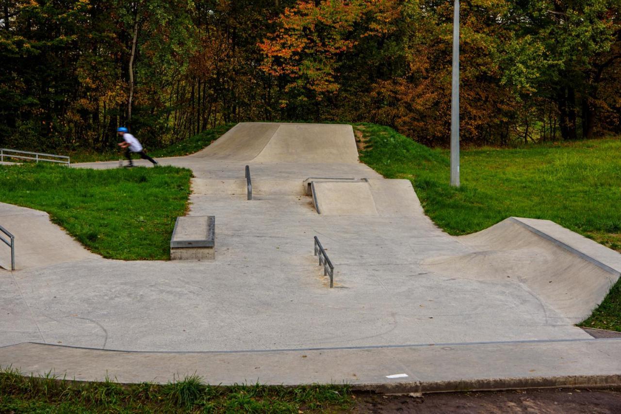 Pawilon Sportowo Turystyczny Kalwarianka Kalwaria Zebrzydowska Exterior foto