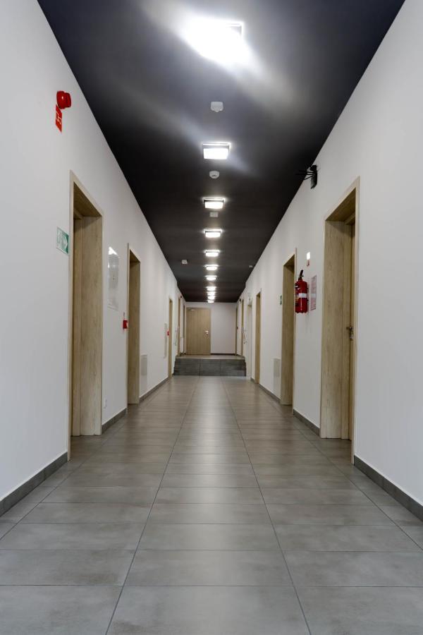 Pawilon Sportowo Turystyczny Kalwarianka Kalwaria Zebrzydowska Exterior foto